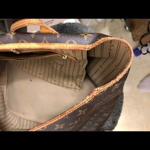 Louis Vuitton large monogram never full bag